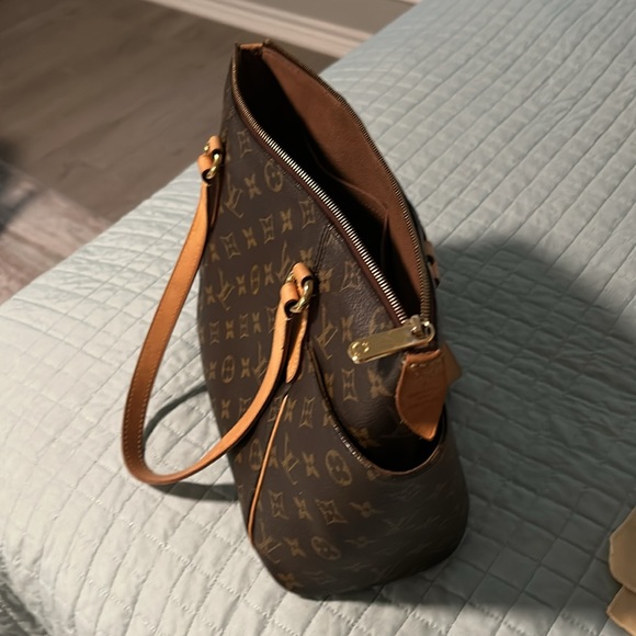 AUTH Louis Vuitton Totally PM Handbag - Picture 10 of 15